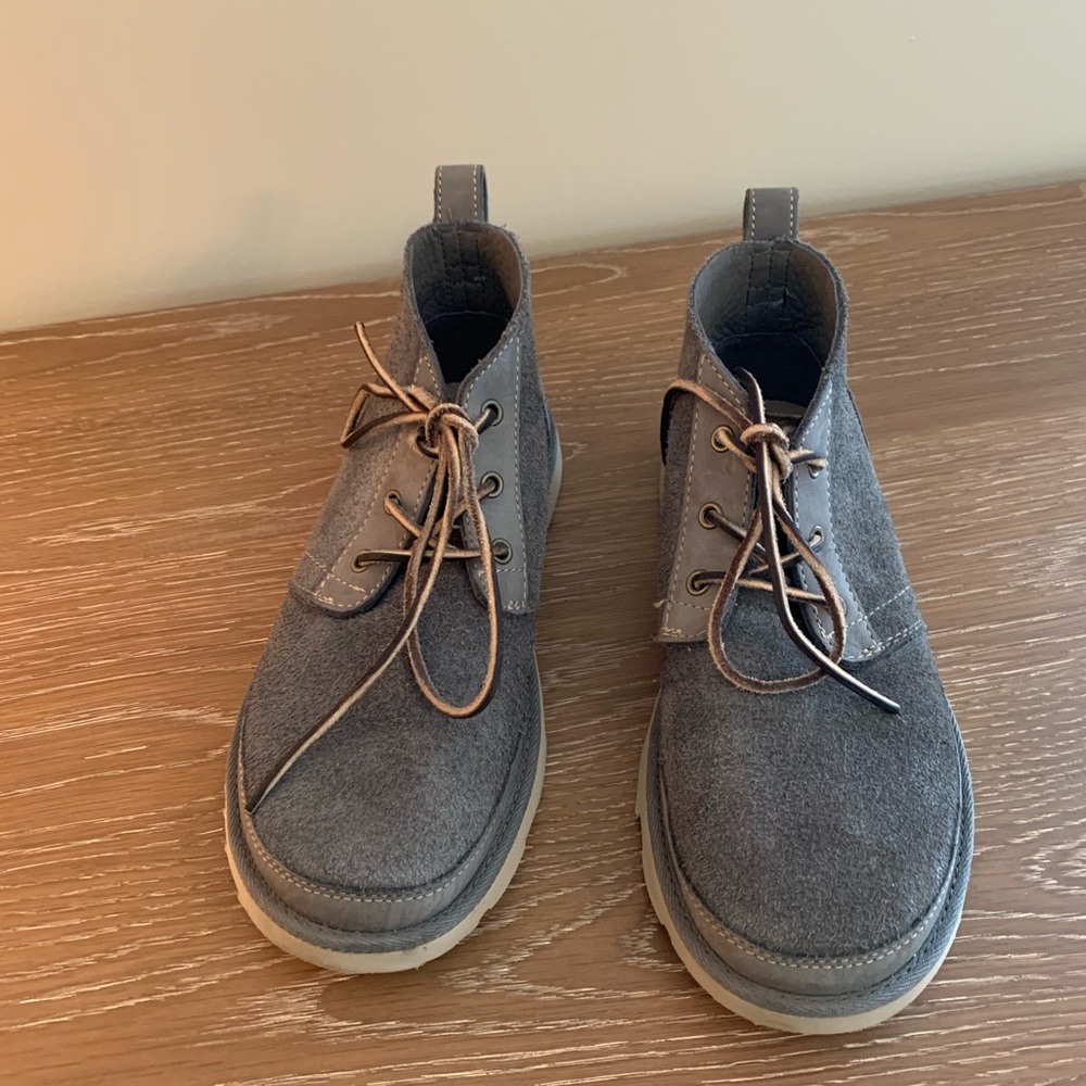 Ugg Neumel Unlined Leather Chukka - Charcoal